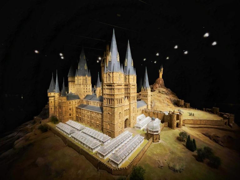 Hello Tolyo！ 魔法席卷而来