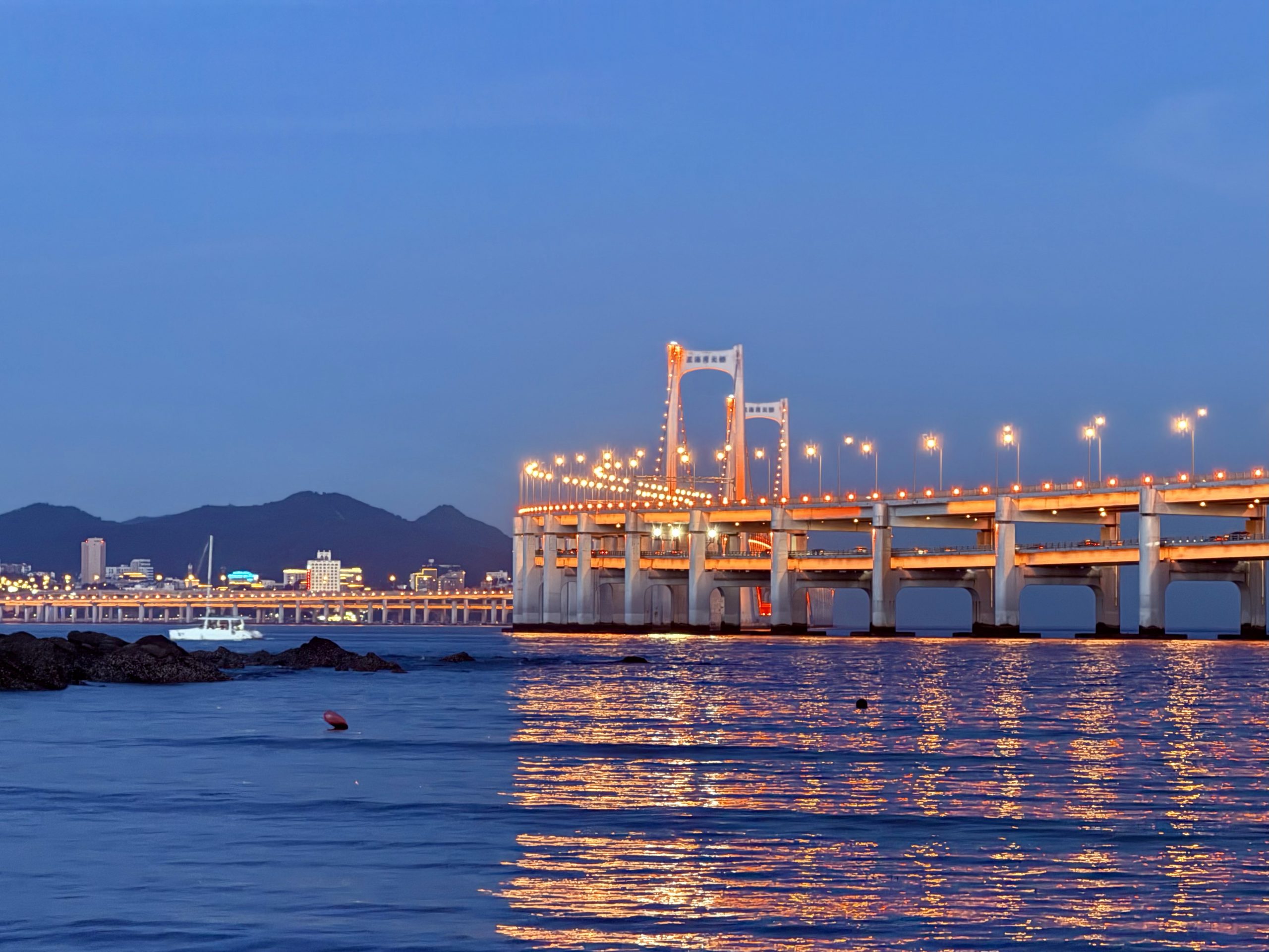 星海湾跨海大桥