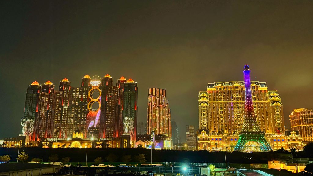 新濠影汇 巴黎人 新濠影汇